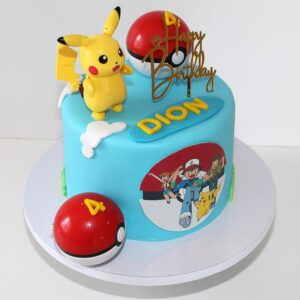 Poke Ball Torte